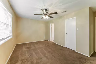 9415 Charterlawn Circle, Houston, TX 77070 - Photo 7