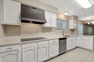 2312 Meade Ct, League City, TX 77573 - Photo 11