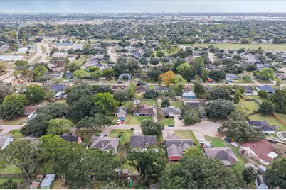 12502 Maxim Drive, Houston, TX 77065 - Photo 37