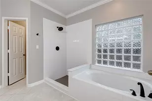 96 E Stony End Pl, The Woodlands, TX 77381 - Photo 27