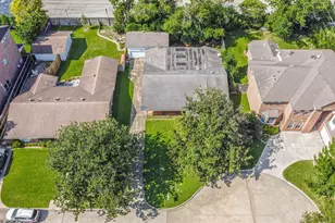 4406 Ingersoll St, Houston, TX 77027 - Photo 9