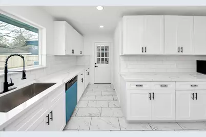 1418 San Sebastian Lane, Nassau Bay, TX 77058 - Photo 17