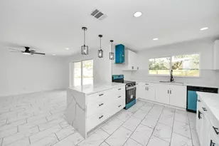 1418 San Sebastian Ln, Nassau Bay, TX 77058 - Photo 17