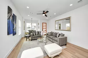 8815 Edgar St, Houston, TX 77051 - Photo 9