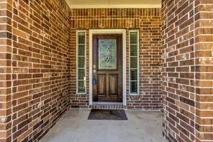 13859 Shoreline Dr, Willis, TX 77318 - Photo 11