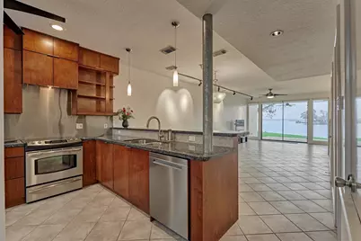 1427 Bowsprit Point, Willis, TX 77318 - Photo 9