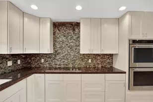3208 Woodstone Dr, Baytown, TX 77521 - Photo 15