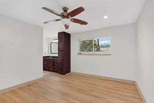 3208 Woodstone Dr, Baytown, TX 77521 - Photo 27