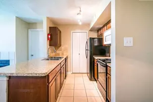 3900 Woodchase Dr, Houston, TX 77042 - Photo 7