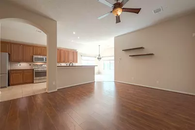 18903 Pinewood Point Lane, Tomball, TX 77377 - Photo 9