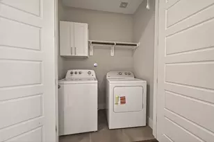 2010 St Charles St, Houston, TX 77003 - Photo 37