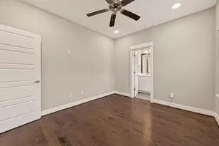 2010 St Charles St, Houston, TX 77003 - Photo 7