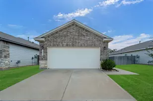25722 Hickory Pecan Trl, Tomball, TX 77375 - Photo 1
