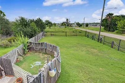 1019 Sunset Drive, San Leon, TX 77539 - Photo 23