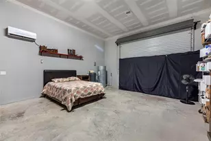 1210 County Rd 32, Angleton, TX 77515 - Photo 9