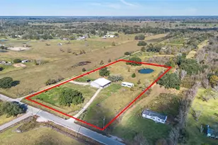 1210 County Rd 32, Angleton, TX 77515 - Photo 17