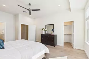 2304 Kolbe Cold Spgs Ln, Houston, TX 77055 - Photo 15