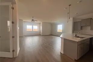 7723 Jade Crst Dr, Angleton, TX 77515 - Photo 23