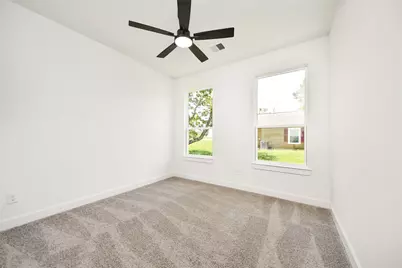 925 1st Street, Hempstead, TX 77445 - Photo 29