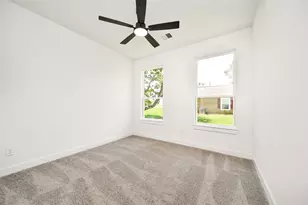 925 1st St, Hempstead, TX 77445 - Photo 29