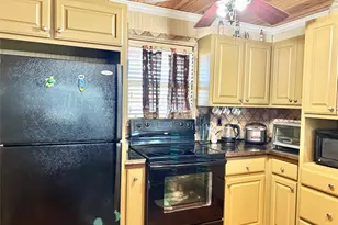 1256 E Canal Dr, Crystal Beach, TX 77650 - Photo 19