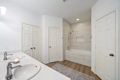 719 Somerset Street, Conroe, TX 77302 - Photo 29
