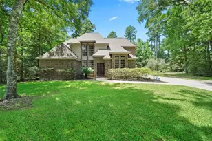 719 Somerset St, Conroe, TX 77302 - Photo 1