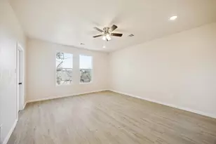141 Golf View, Montgomery, TX 77356 - Photo 13