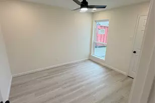 15302 Corsair Rd, Houston, TX 77053 - Photo 5