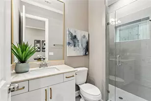 4032 Blossom St, Houston, TX 77007 - Photo 7