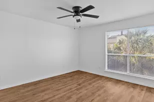 7860 Green Lawn Dr, Houston, TX 77088 - Photo 21