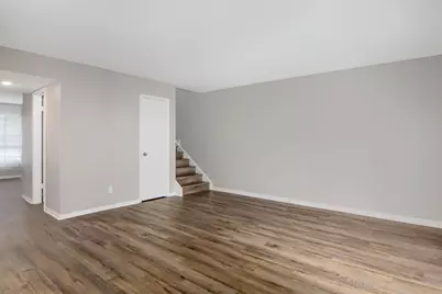 2320 Shadowdale Drive #296, Houston, TX 77043 - Photo 17