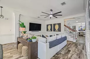 6840 Queensclub Dr, Houston, TX 77069 - Photo 7
