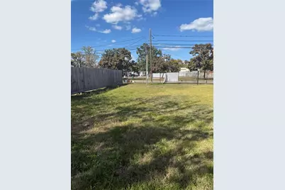 847 S Victory Drive, Houston, TX 77088 - Photo 5