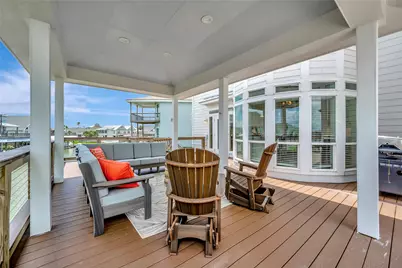 1303 Outrigger, Tiki Island, TX 77554 - Photo 21