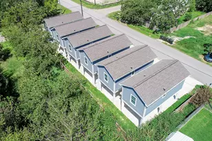 203 6th St, San Leon, TX 77539 - Photo 3