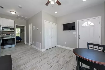 203 6th St #D, San Leon, TX 77539 - Photo 29