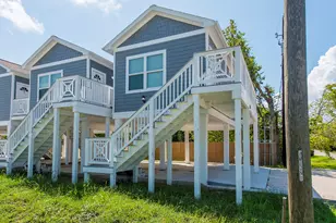 203 6th St, San Leon, TX 77539 - Photo 9