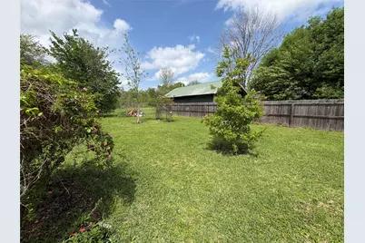 805 Beauty Street, Dayton, TX 77535 - Photo 21
