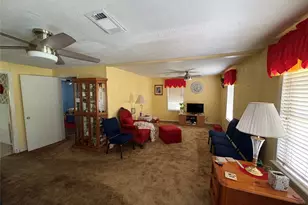 805 Beauty St, Dayton, TX 77535 - Photo 5