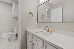 7322 Greatwood Lake Dr, Sugar Land, TX 77479 - Photo 29