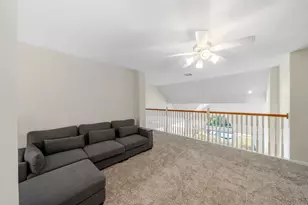 2 N Chantsong Cir, The Woodlands, TX 77382 - Photo 25