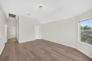 1727 Emma Cove Ct, Sugar Land, TX 77479 - Photo 33