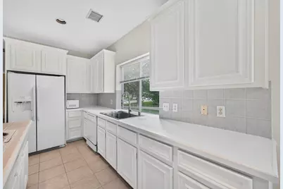 1727 Emma Cove Court, Sugar Land, TX 77479 - Photo 9