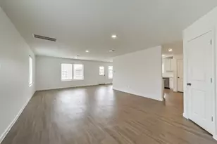 2717 Cadiz Bay Dr, Conroe, TX 77301 - Photo 11