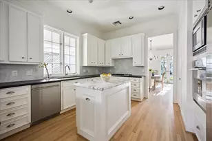 6625 Westchester Ave, West University Place, TX 77005 - Photo 13