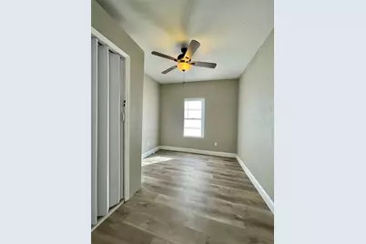 1014 W 4th Street, Freeport, TX 77541 - Photo 7