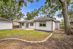 6835 Queensclub Dr, Houston, TX 77069 - Photo 21