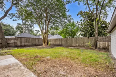 6835 Queensclub Drive, Houston, TX 77069 - Photo 25