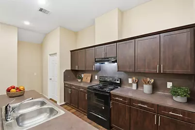 3018 Greenbriar Springs Drive, Houston, TX 77073 - Photo 11